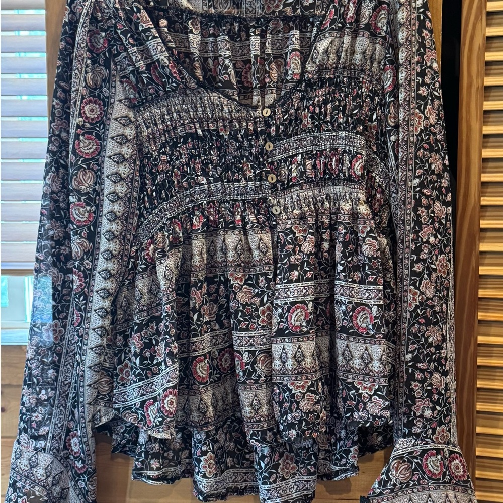 SHEIN Black and Red Floral Blouse